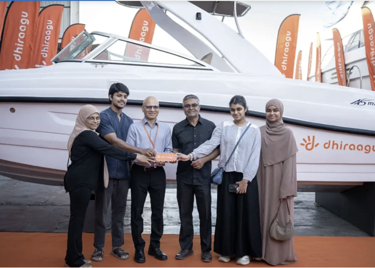 dhiraagu